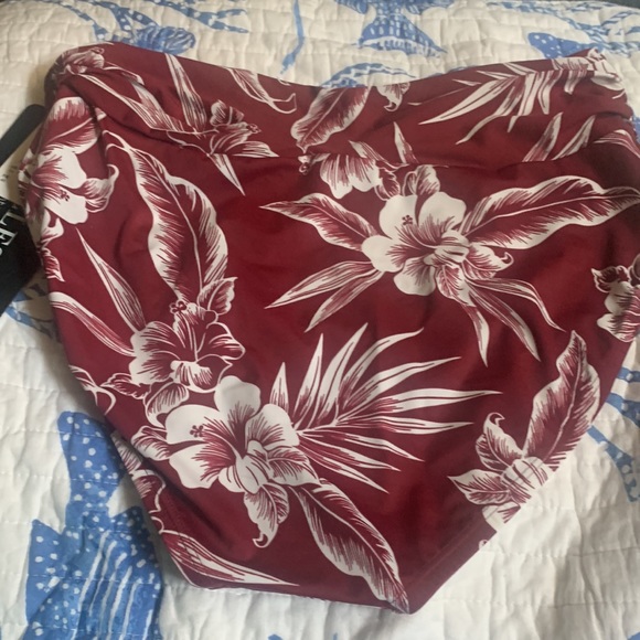 New Miraclesuit Banded high waist bottom with V twist front size 14 - Picture 7 of 11